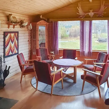 Feriehus Stunning In With House A Mountain View *